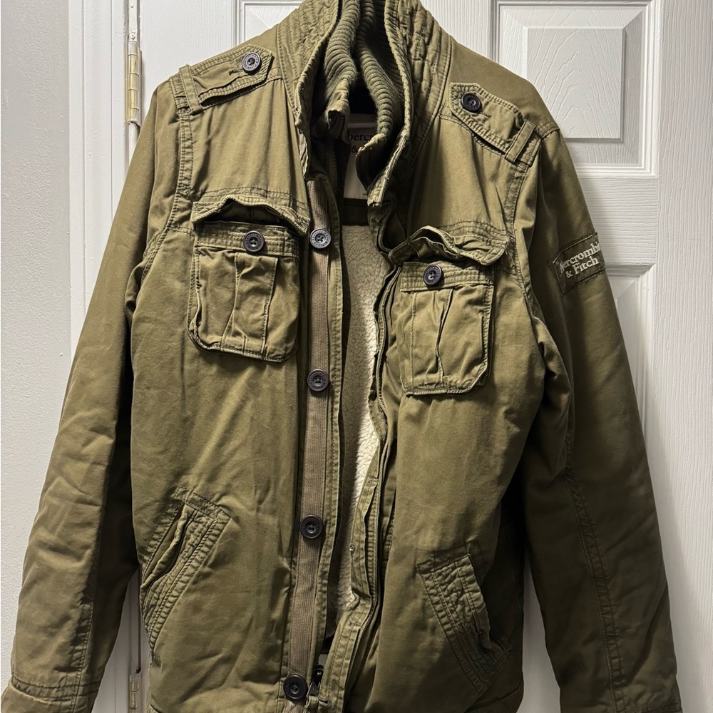 Men’s Abercrombie and fitch green jacket